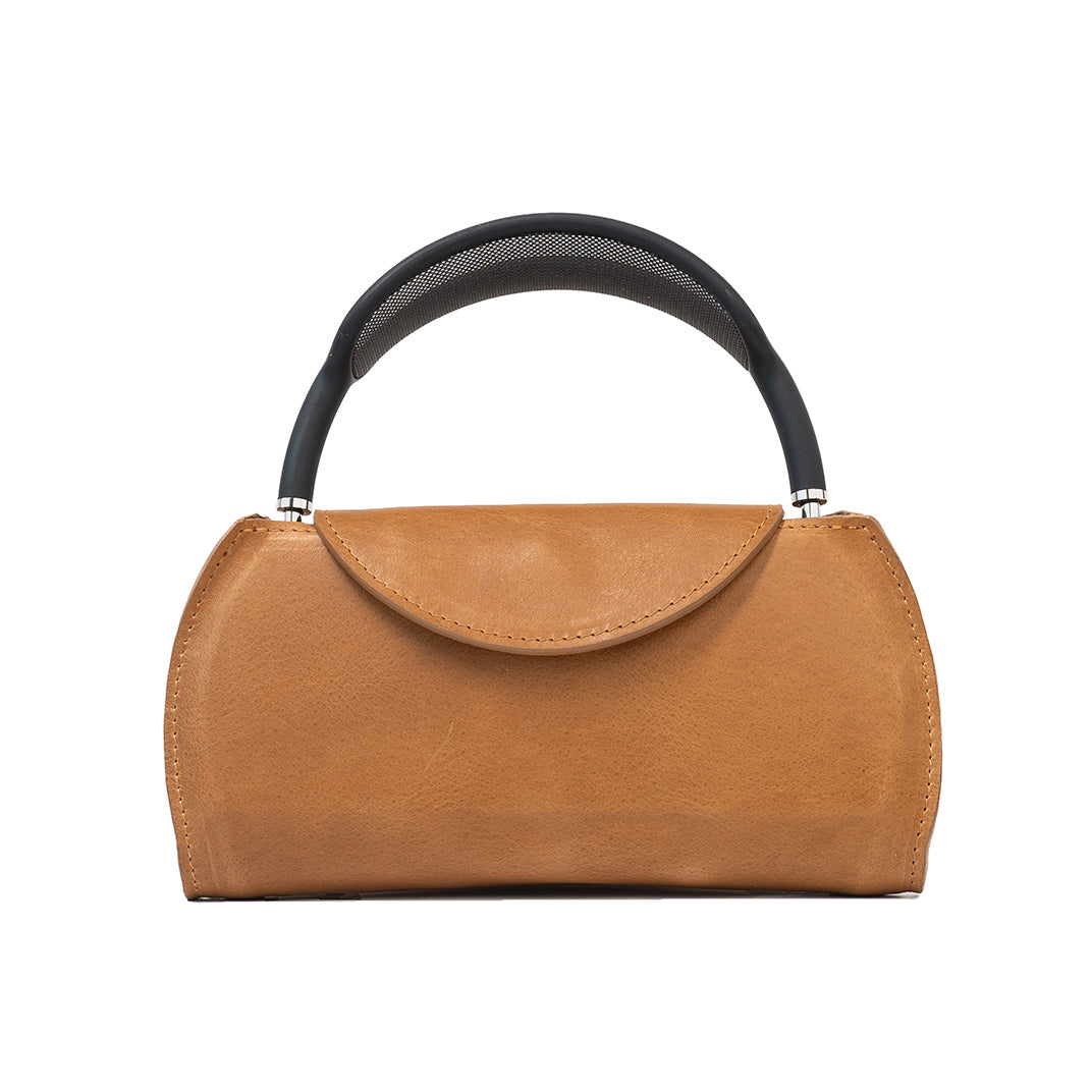 Leather Case for AirPods Max (Camel / full-grain) Geometric Goods