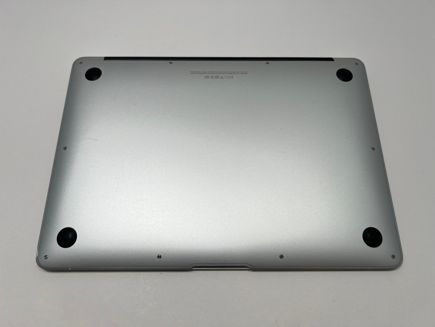 MacBook Air (2015) 13-inch – Intel Core i5 1.6GHz – 4GB RAM 128 SSD Techable
