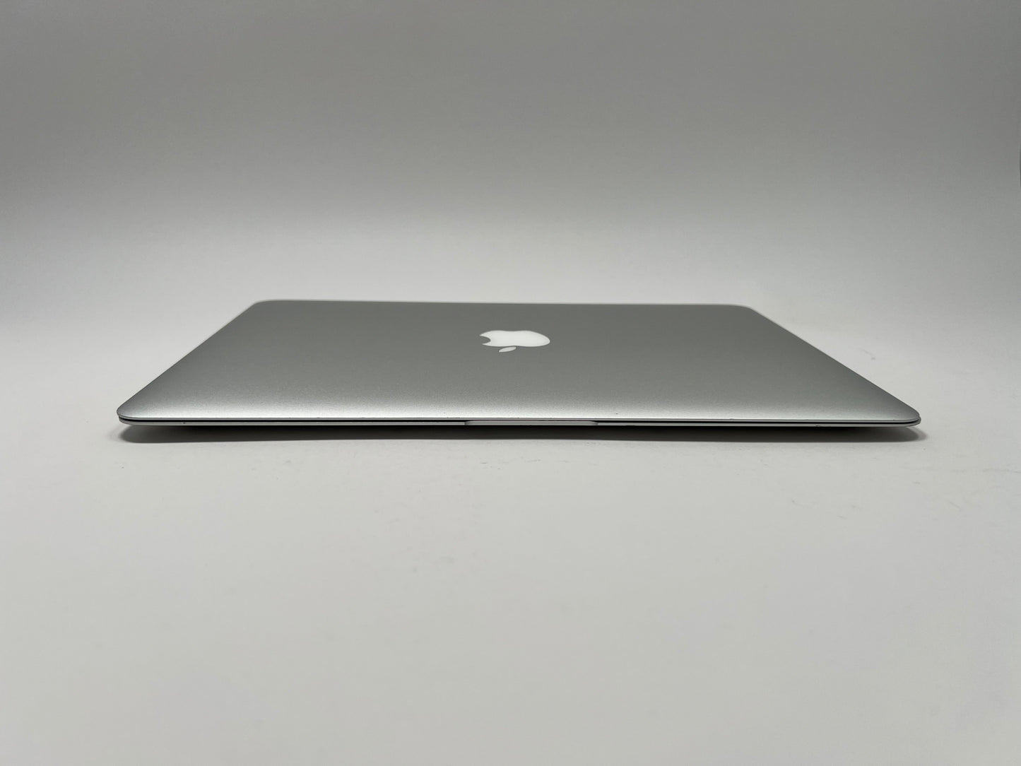 MacBook Air (2014) 13-inch – Intel Core i5 1.4GHz – 4GB RAM 256GB SSD Techable