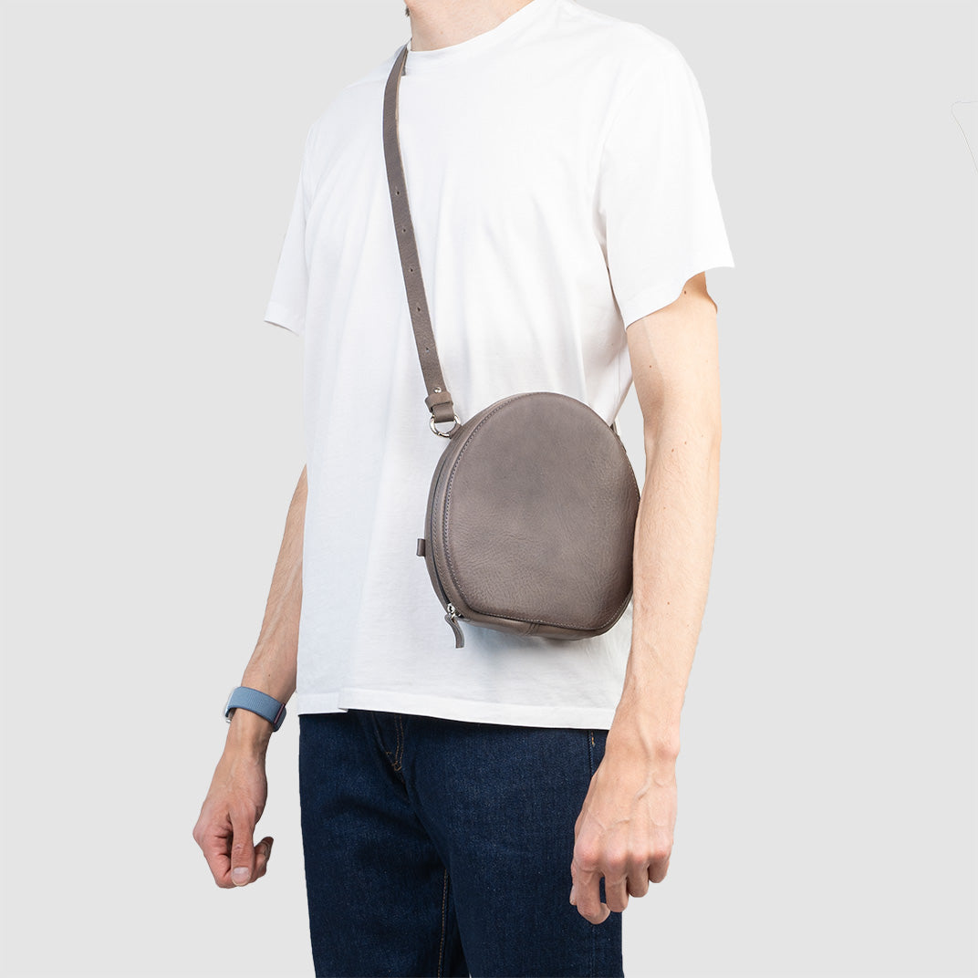 Leather Case for AirPods Max (Gray) Geometric Goods