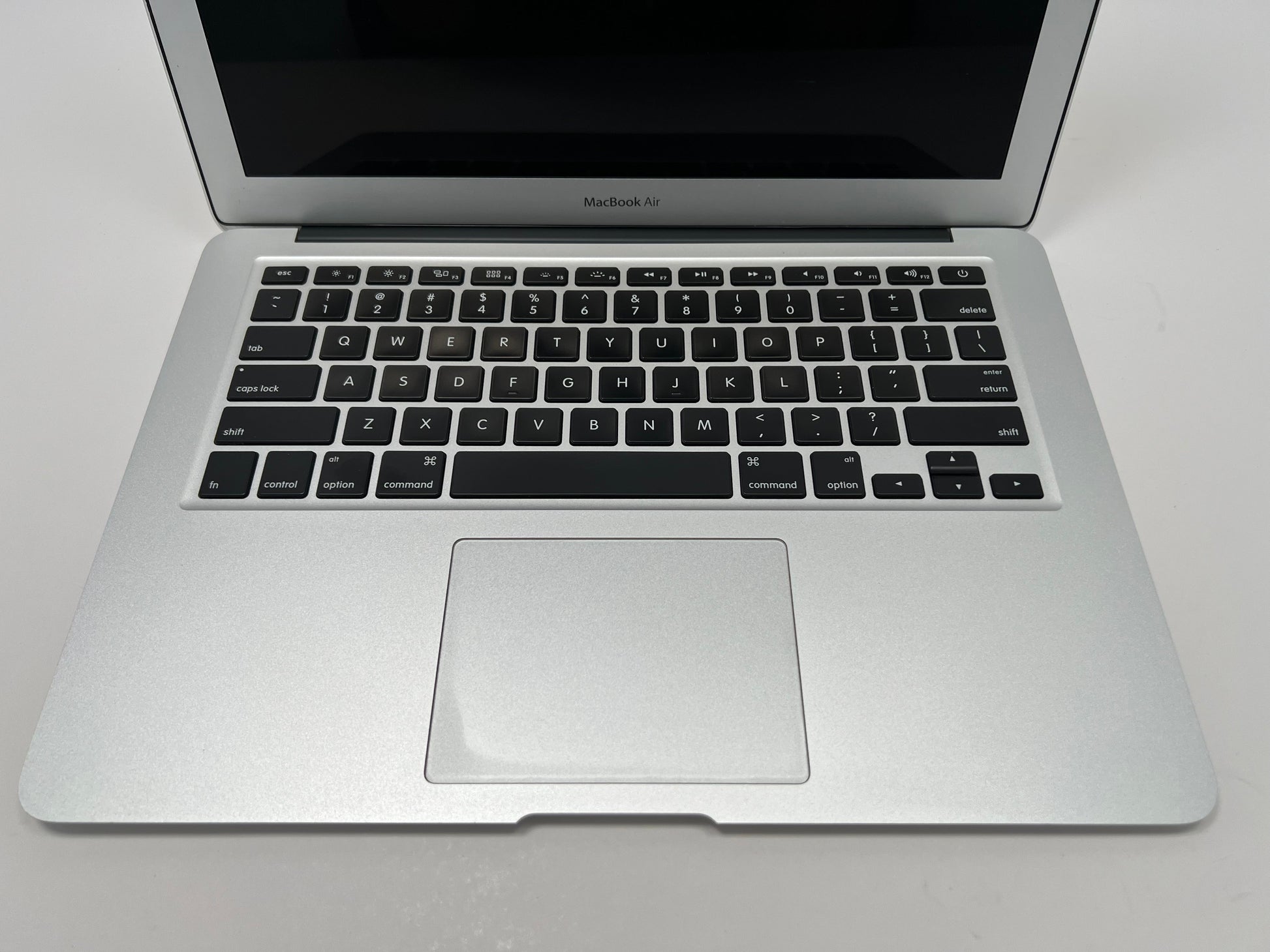 MacBook Air (2014) 13-inch – Intel Core i5 1.4GHz – 4GB RAM 256GB SSD Techable
