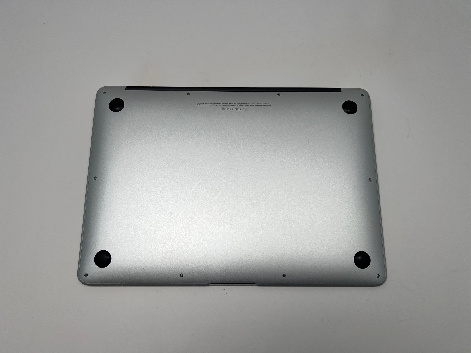 MacBook Air (2014) 13-inch – Intel Core i5 1.4GHz – 4GB RAM 256GB SSD Techable